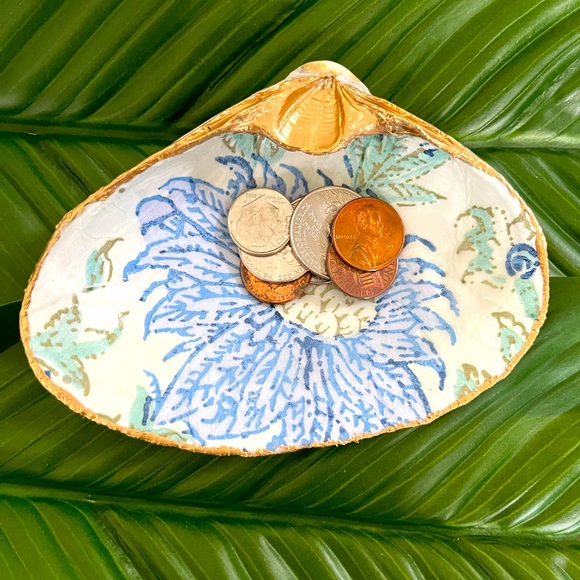 Handmade Decorative Shells - Picture 5 of 14